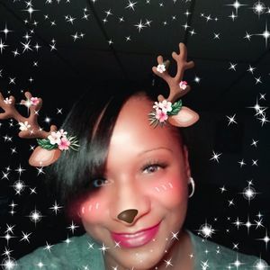 Meet your Posher, Bonita